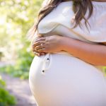 Gravid eller nybagt forælder? Her er 10 bøger, du ikke kan undvære