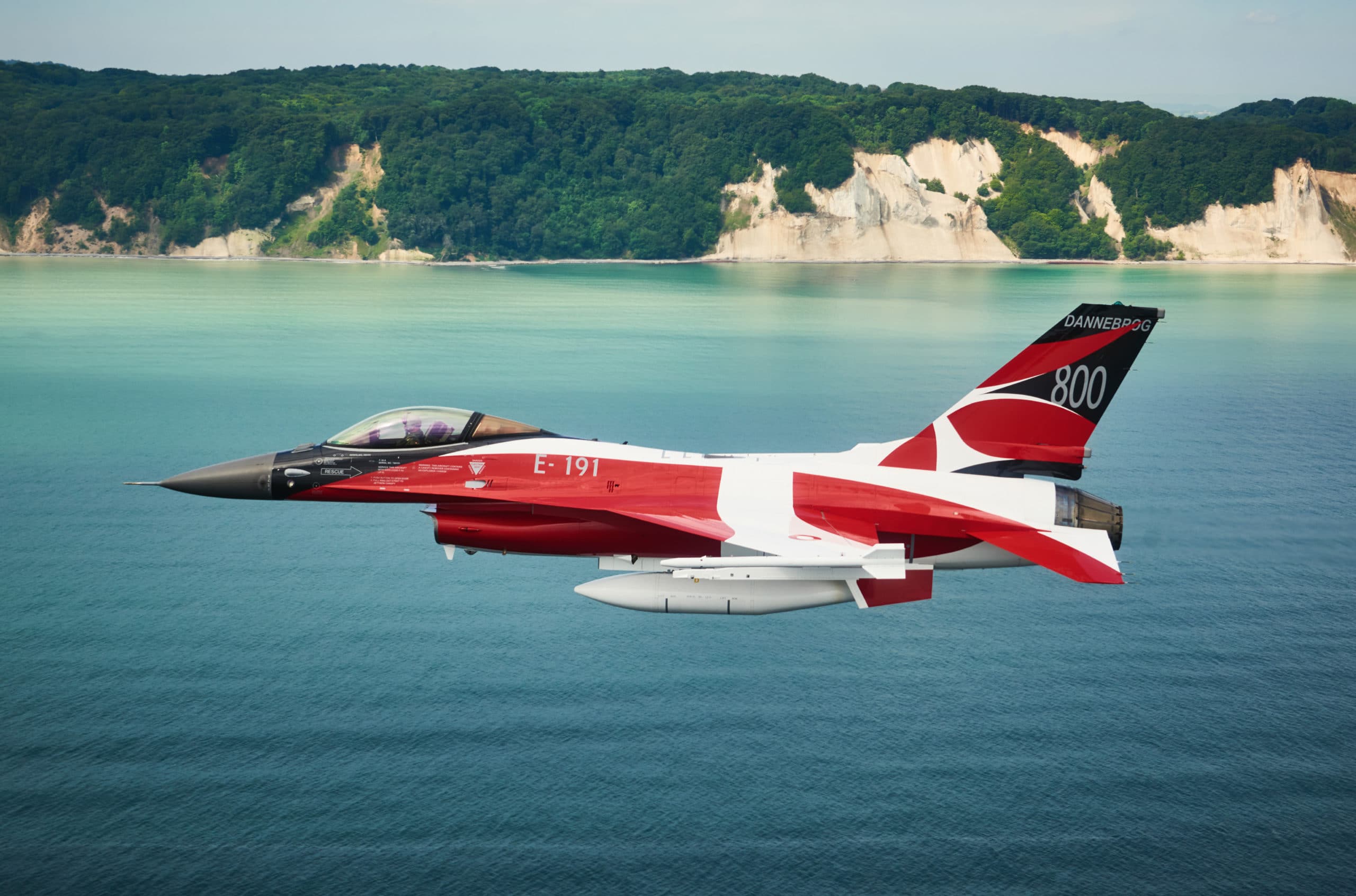 Danske F-16 gennem 40 år: facts fra de tynde luftlag om en supersonisk succes