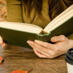 Tænker du: “Hvad skal jeg læse i november?”. Vi anbefaler 10 læseværdige bøger