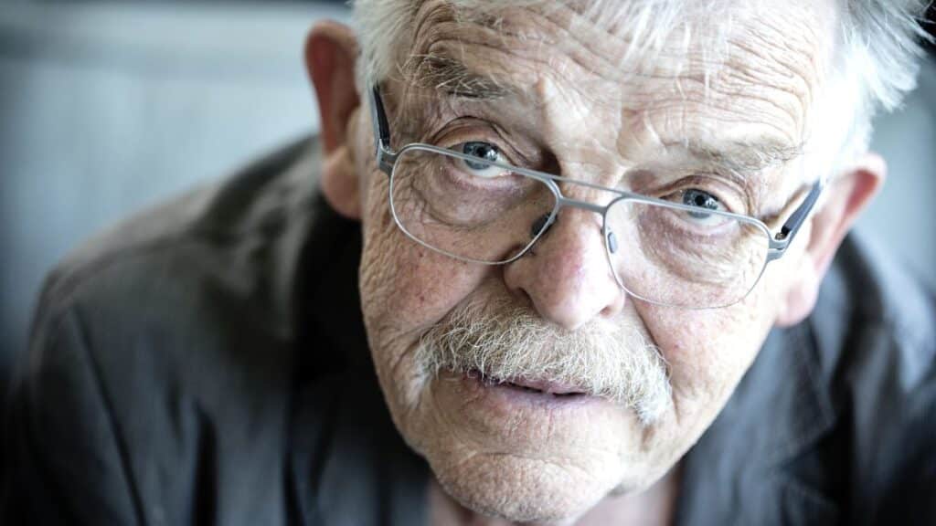 Peter Poulsen er død efter længere tids sygdom i sit hjem i Svaneke. Han blev 84 år gammel.